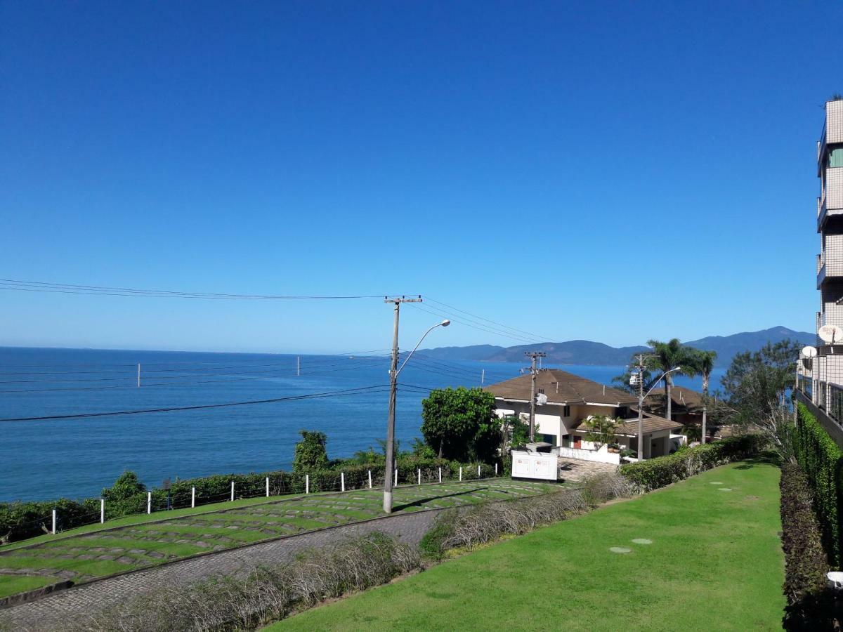 Apto Porto Real Angra Apartment *